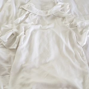 Boutique white flowy top